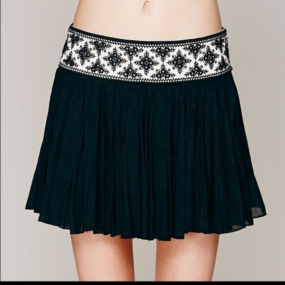 Free People Dresses & Skirts - Free People One Kelisi Black Embroidered Skirt